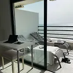 Seaview & Sunsets * 奎特里拉