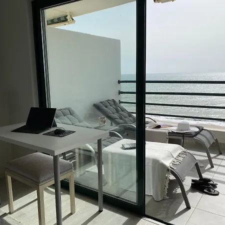 Seaview & Sunsets * Quarteira