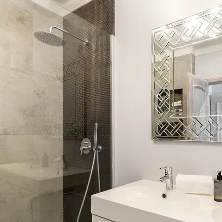 Seaview & Sunsets Апартаменты Картейра