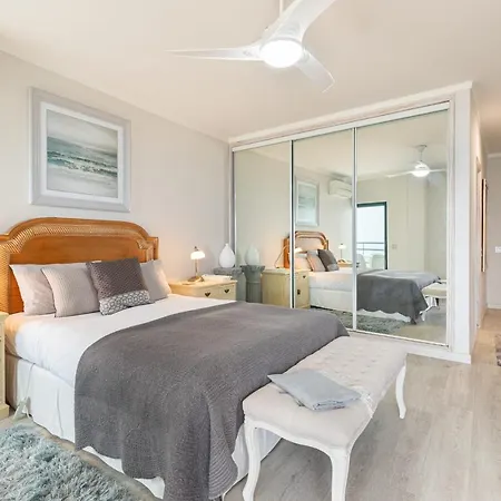 Seaview & Sunsets Апартаменты