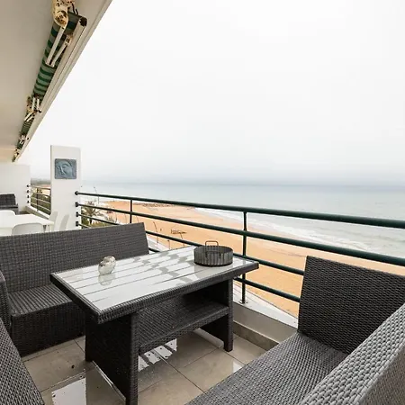 Апартаменты Seaview & Sunsets