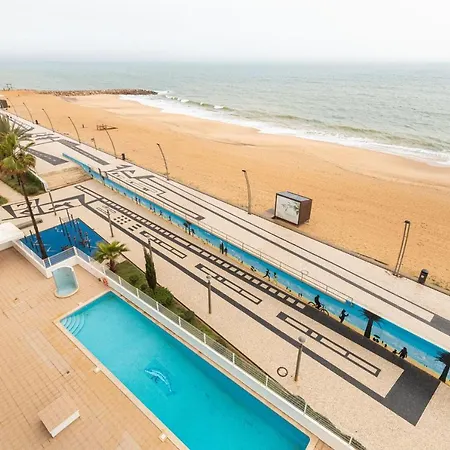 Seaview & Sunsets Apartment Quarteira